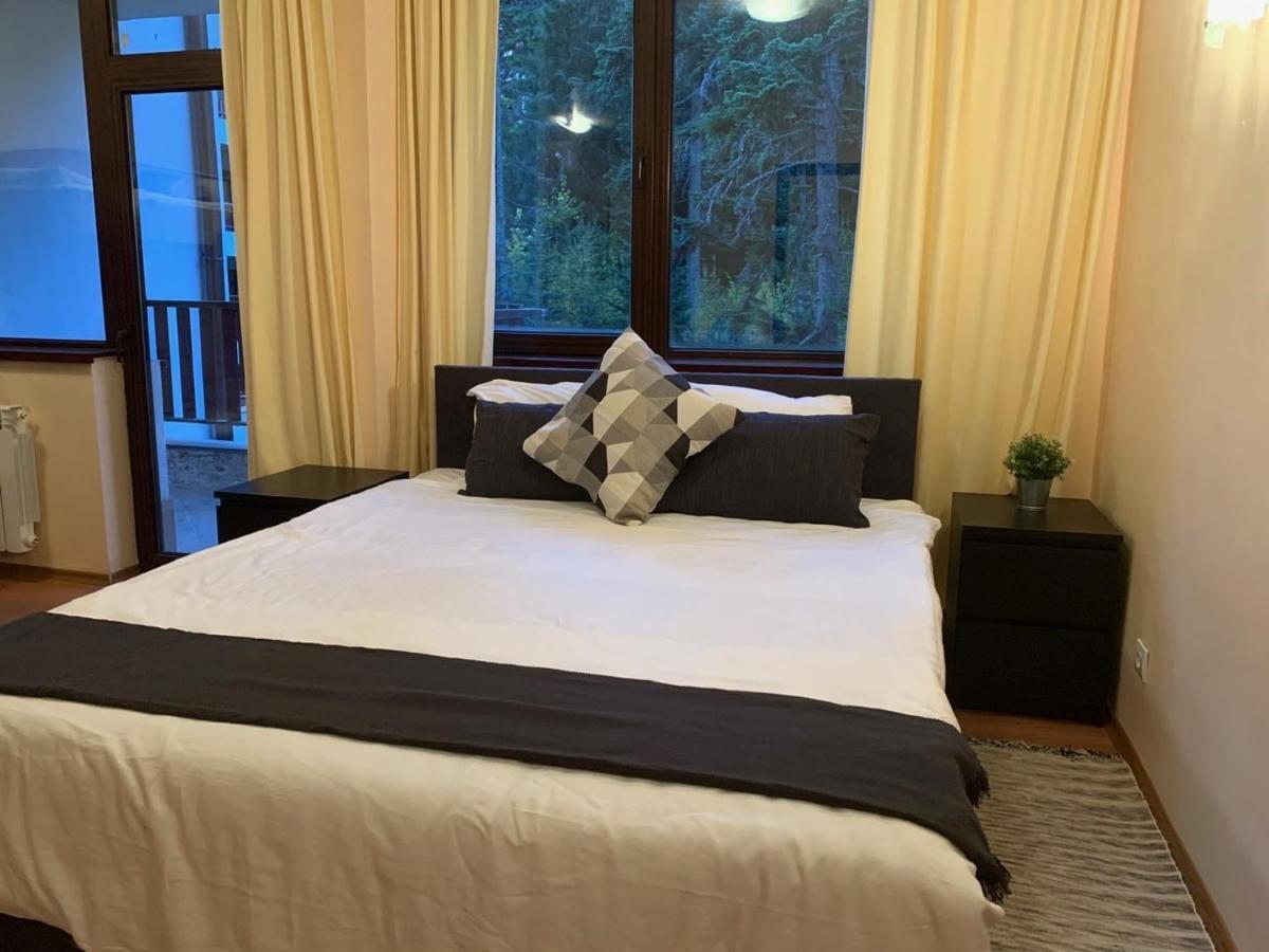 Flora Ski-Slope Studio Apartment Borovets Eksteriør billede